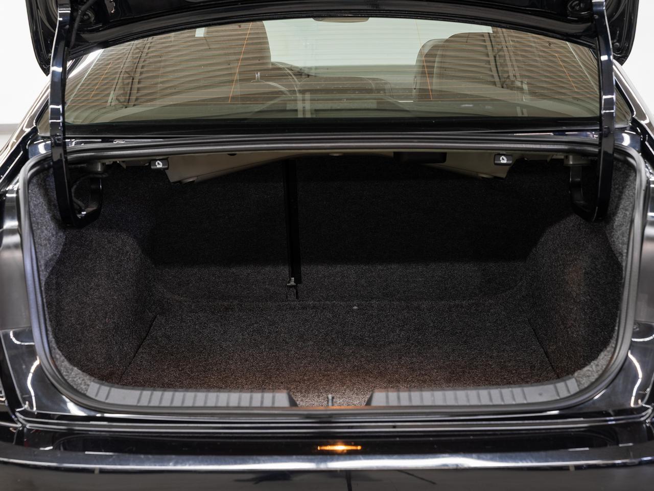 2021 Volkswagen Jetta HIGHLINE R-LINE | Nav | Sunroof | BSM | CarPlay