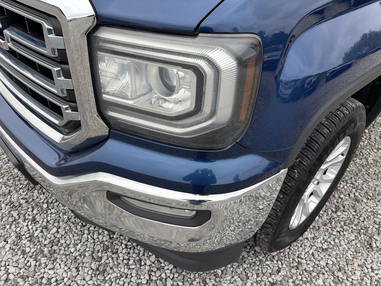 2016 GMC Sierra 1500 SLE Double Cab 4WD Photo