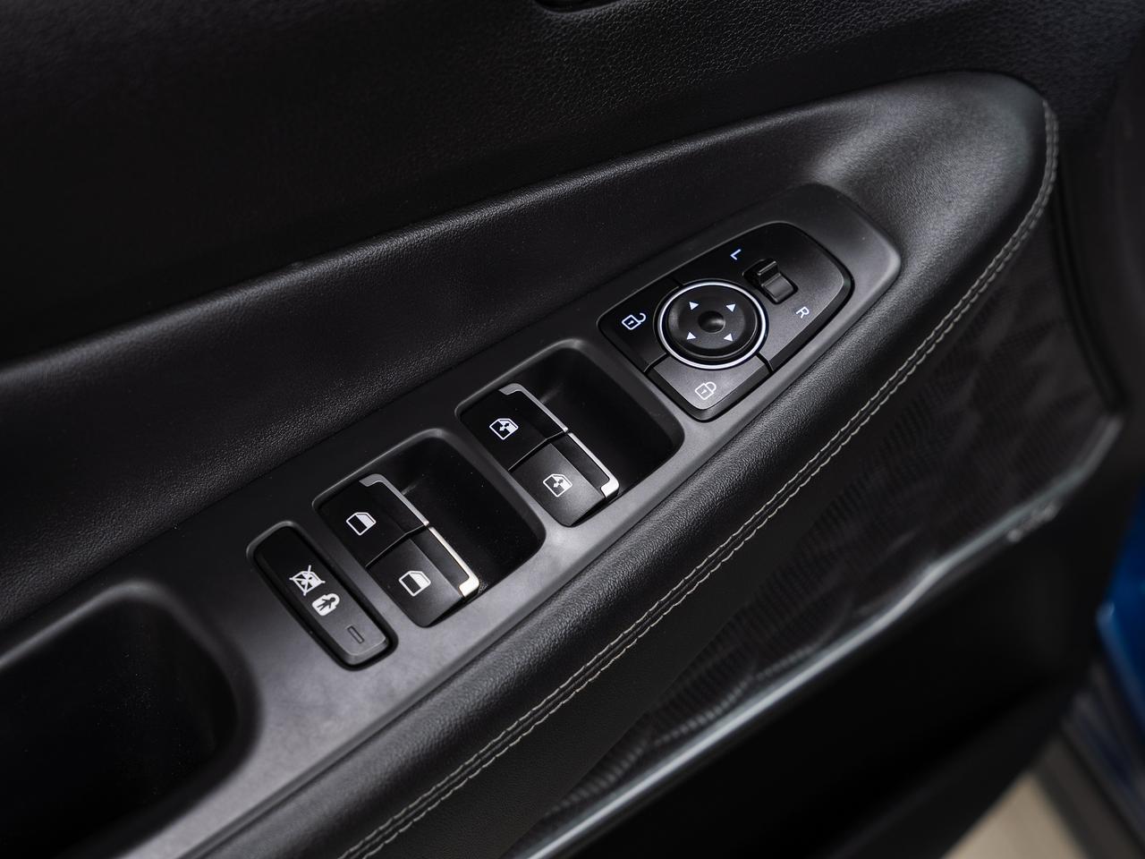2020 Hyundai Santa Fe ULTIMATE | Nav | Pano roof | Leather | CarPlay Photo