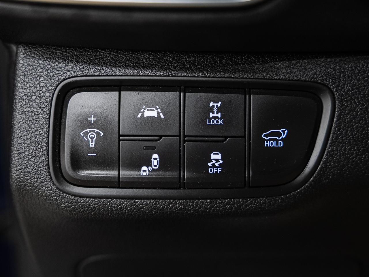 2020 Hyundai Santa Fe ULTIMATE | Nav | Pano roof | Leather | CarPlay Photo