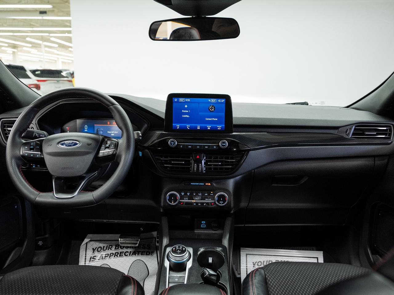 2023 Ford Escape ST-LINE AWD | Pano roof | Leather | BSM | CarPlay