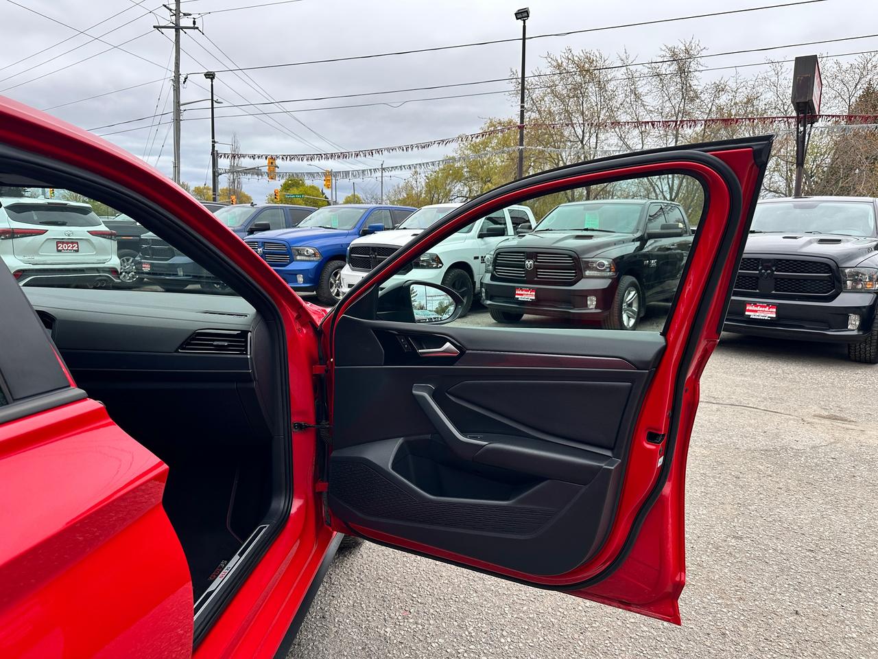 2019 Volkswagen Jetta GLI 35 DSG Heated/Cooled Leather Sunroof NAV A/C Photo