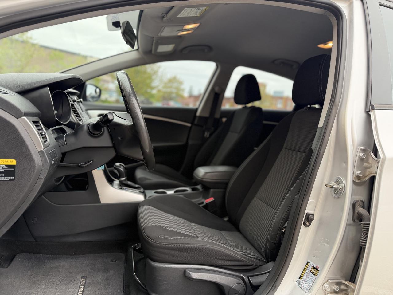 2016 Hyundai Elantra GT GL Photo