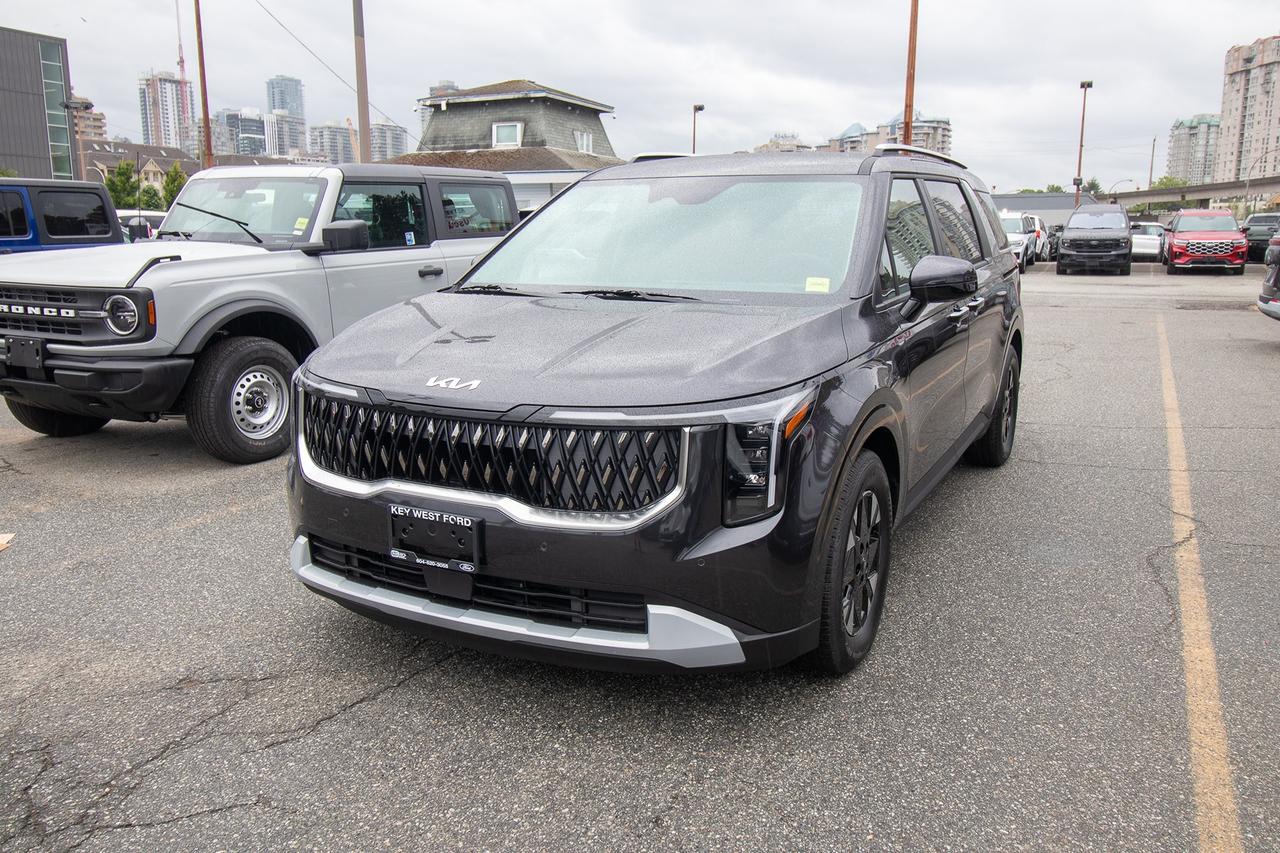 2026 Kia Carnival LX+ Photo0