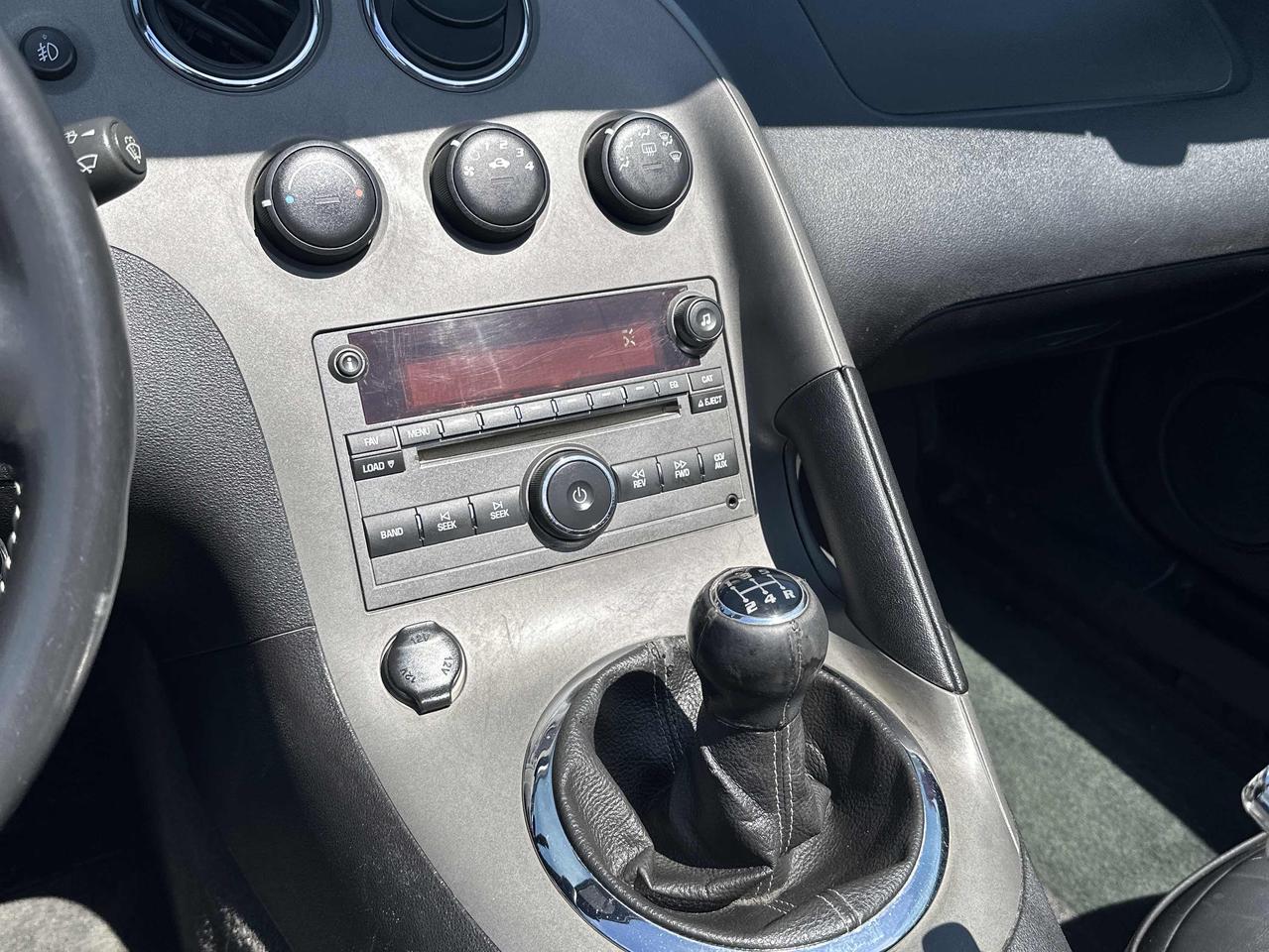 2006 Pontiac Solstice 2DR CONVERTIBLE, LEATHER, POWER GROUP, CD PLAYER!! Photo43