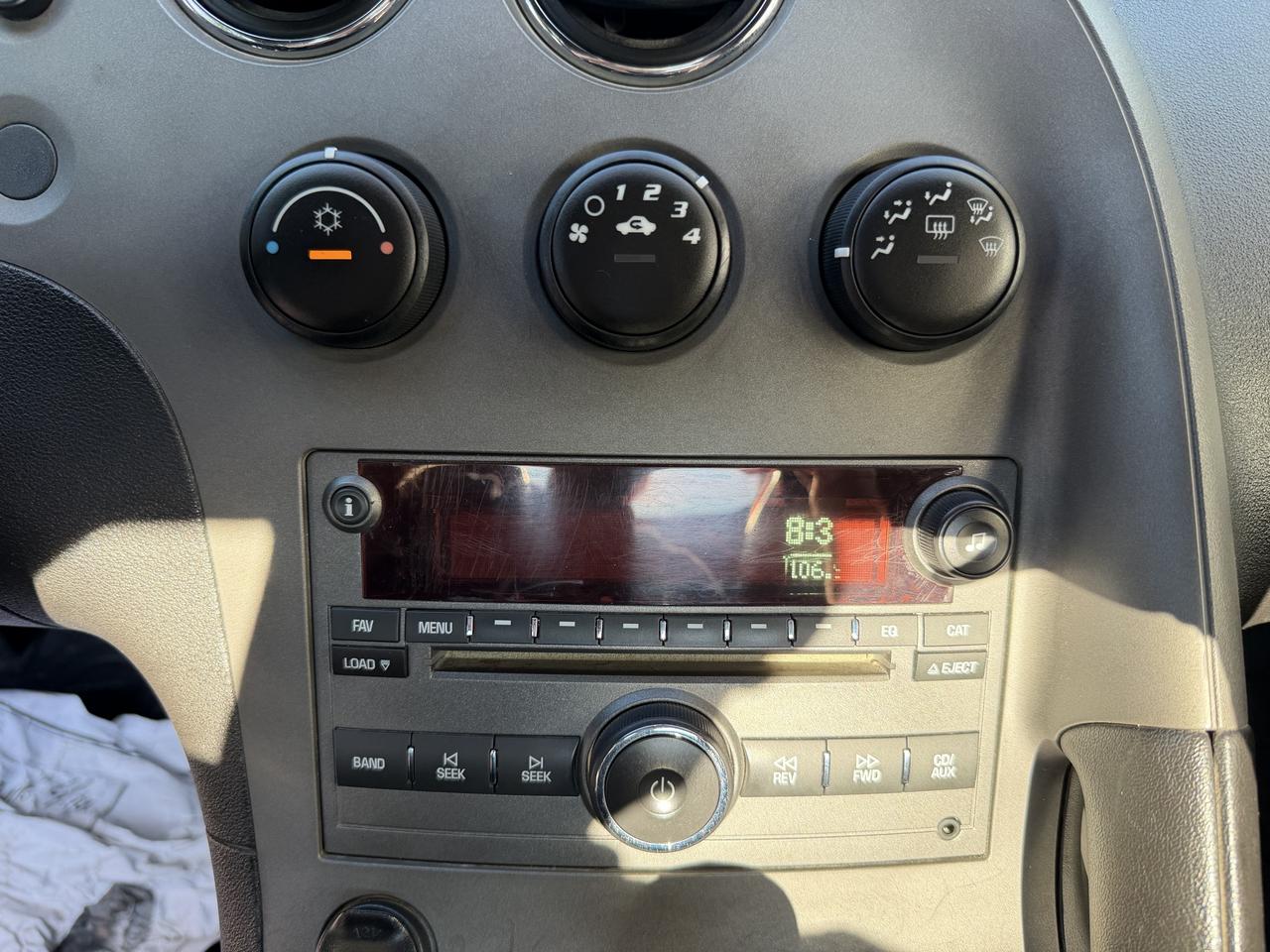2006 Pontiac Solstice 2DR CONVERTIBLE, LEATHER, POWER GROUP, CD PLAYER!! Photo