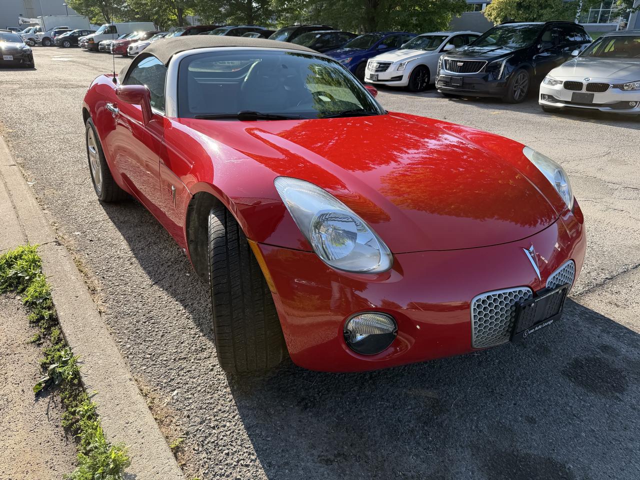 2006 Pontiac Solstice 2DR CONVERTIBLE, LEATHER, POWER GROUP, CD PLAYER!! - Photo #21