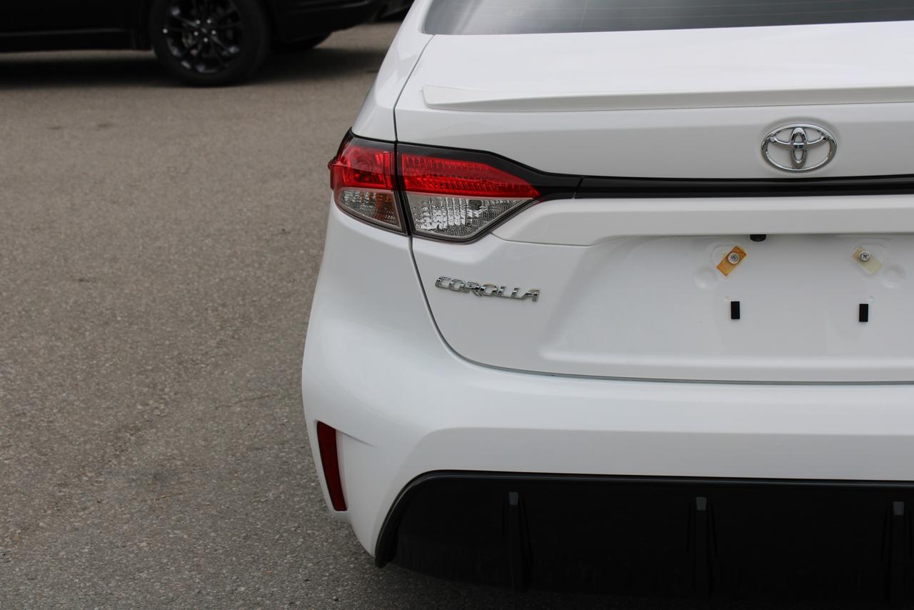 2026 Toyota Corolla Hybrid SE CVT AWD Photo