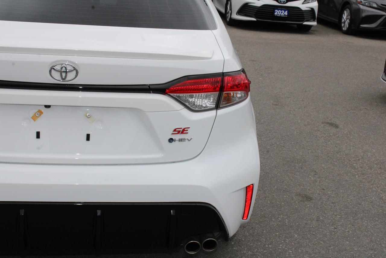 2026 Toyota Corolla Hybrid SE CVT AWD Photo