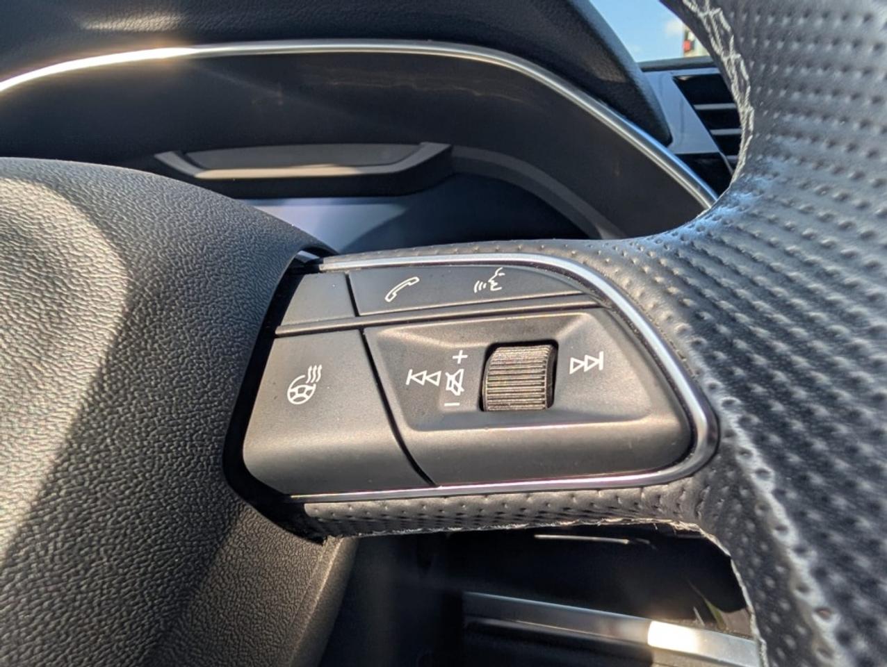 2021 Audi Q3 QUATTRO S LINE PREM PLUS 45 TFSI - VIRTUAL COCKPIT - Photo #21