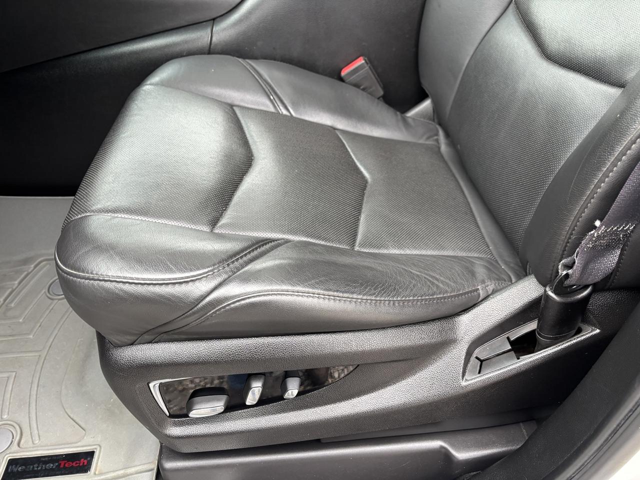2017 Cadillac Escalade ESV Premium 4WD Photo