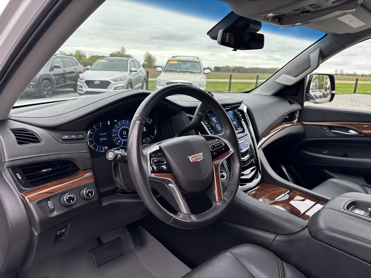 2017 Cadillac Escalade ESV Premium 4WD Photo