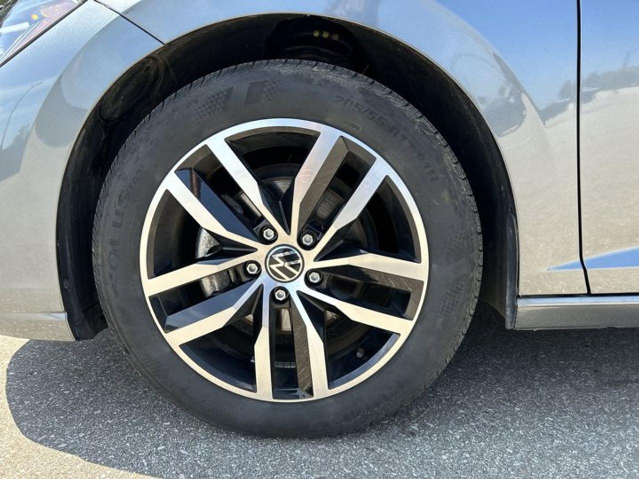 2025 Volkswagen Jetta Comfortline Auto | No Accidents | Heated Steering Photo