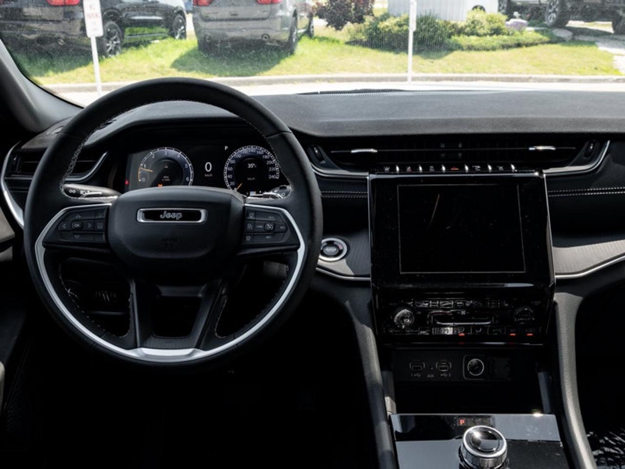 2026 Jeep Grand Cherokee L Laredo Photo