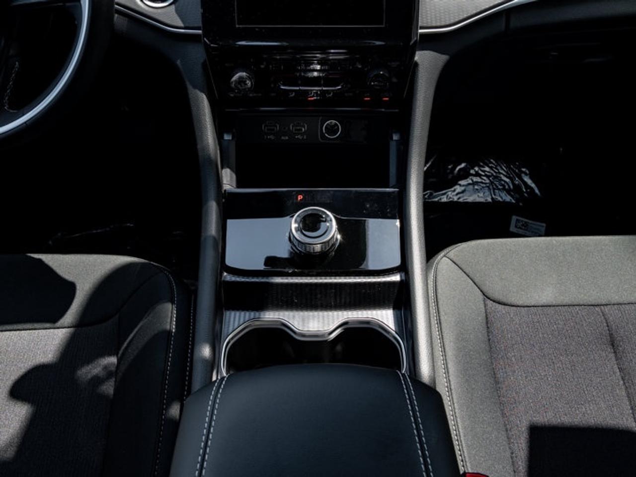 2026 Jeep Grand Cherokee L Laredo Photo