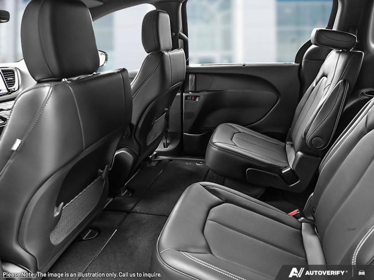 2026 Dodge Grand Caravan SXT Photo