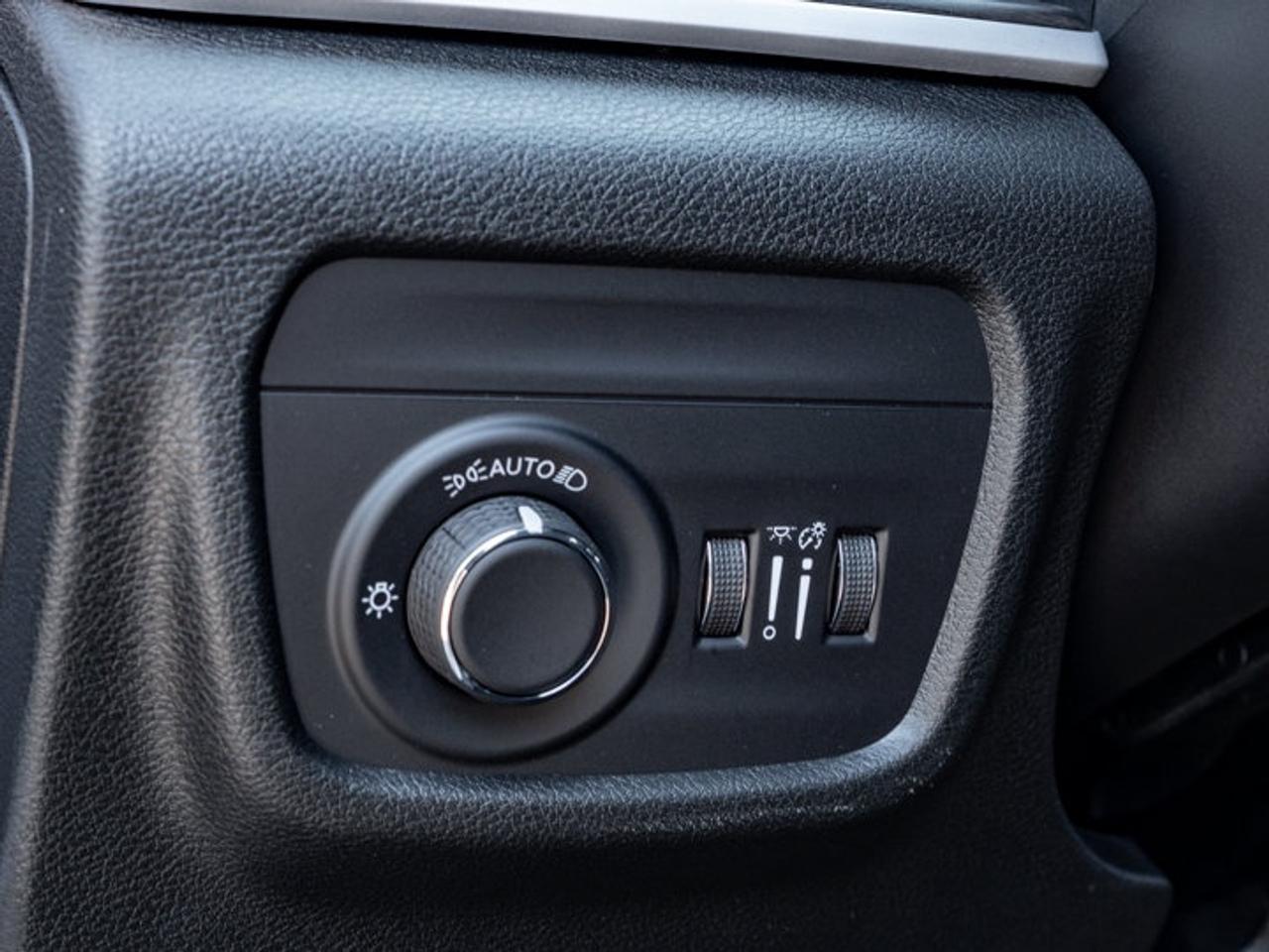2026 Jeep Grand Cherokee L ALTITUDE Photo
