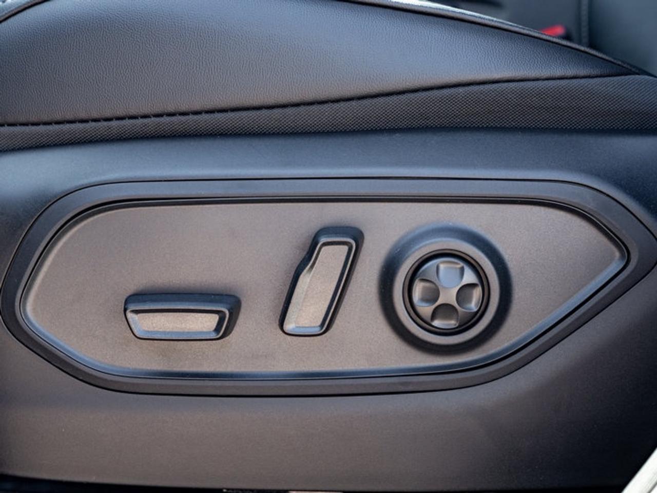 2026 Jeep Grand Cherokee L ALTITUDE Photo