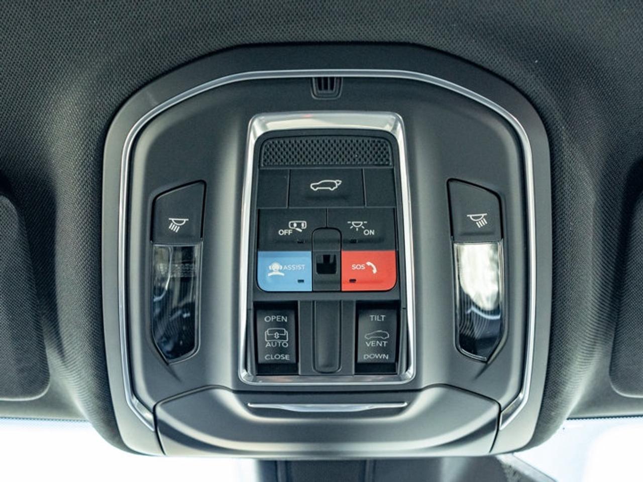 2026 Jeep Grand Cherokee L ALTITUDE Photo