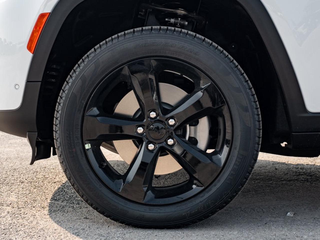2026 Jeep Grand Cherokee L Limited Photo