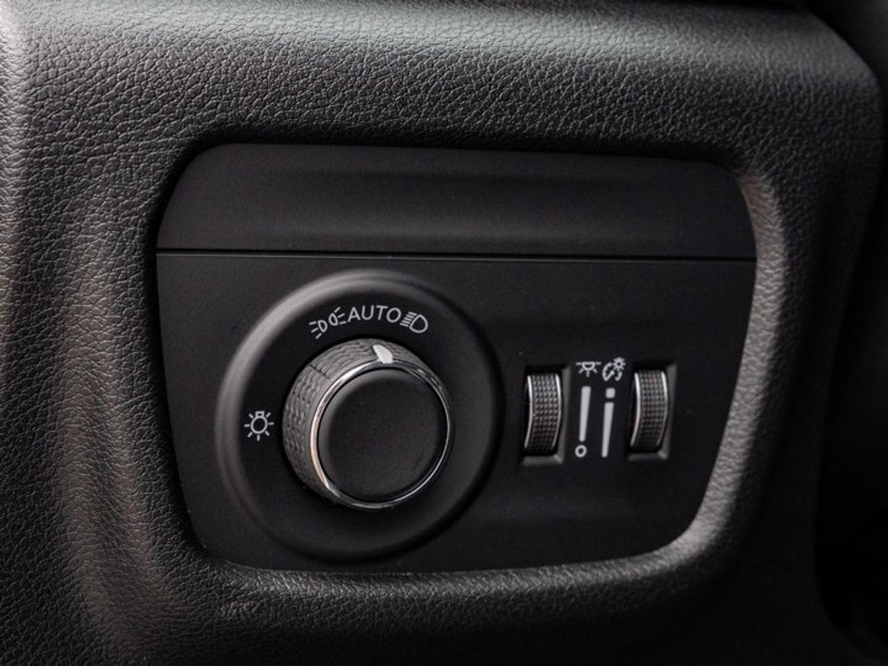 2026 Jeep Grand Cherokee L ALTITUDE Photo