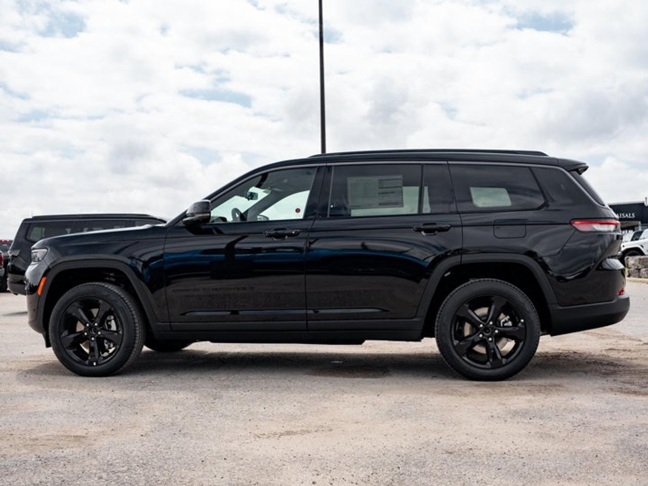 2026 Jeep Grand Cherokee L Limited Photo