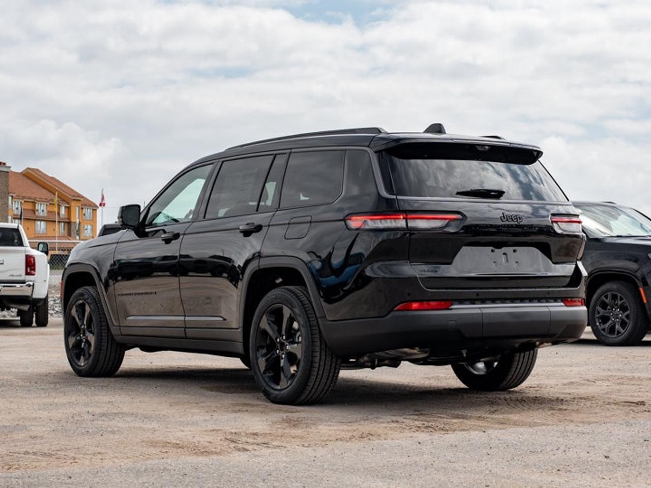 2026 Jeep Grand Cherokee L Limited Photo