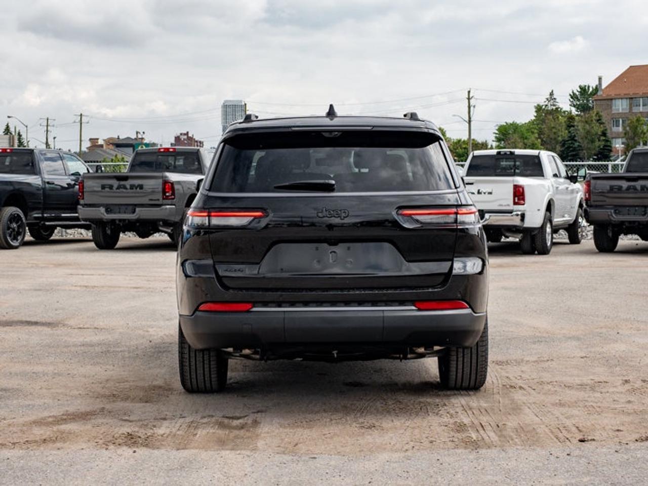 2026 Jeep Grand Cherokee L Limited Photo