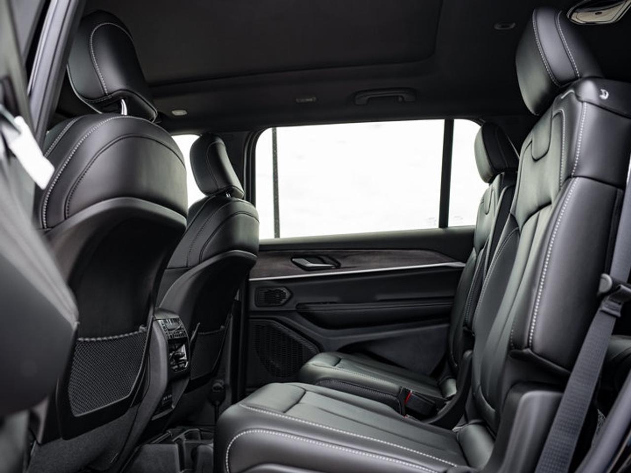 2026 Jeep Grand Cherokee L Limited Photo