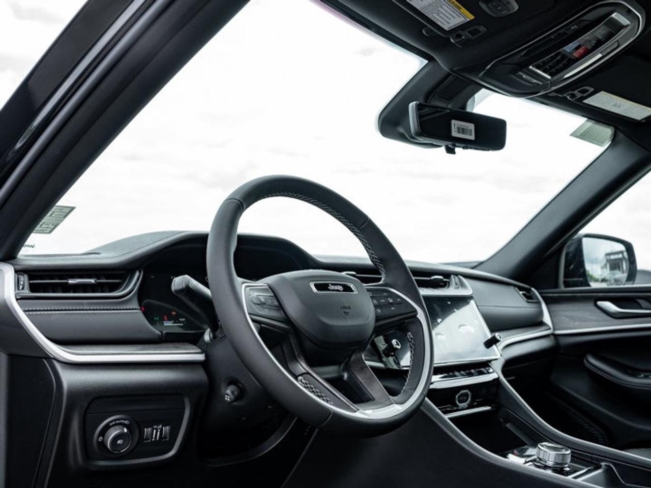 2026 Jeep Grand Cherokee L Limited Photo