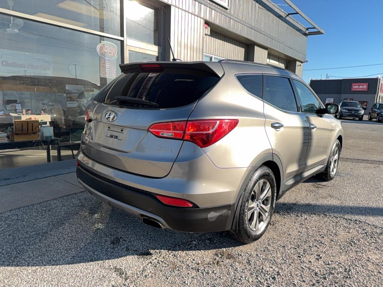 2015 Hyundai Santa Fe Sport Premium Photo