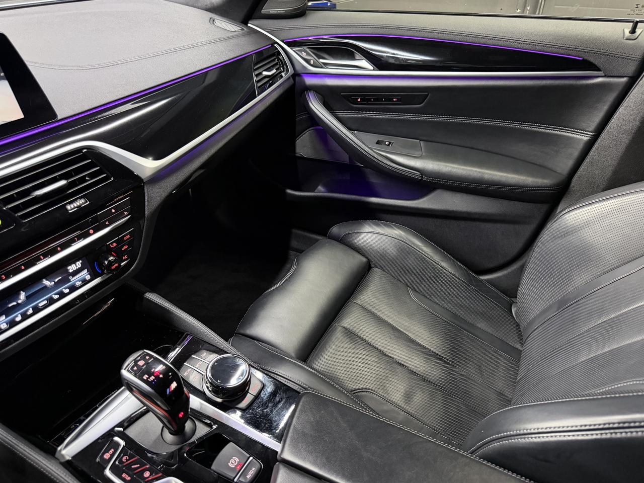 2019 BMW M5 MXDRIVE|NAV|360CAM|HUD|FCW|BSM|LDW|CARBON ROOF| Photo