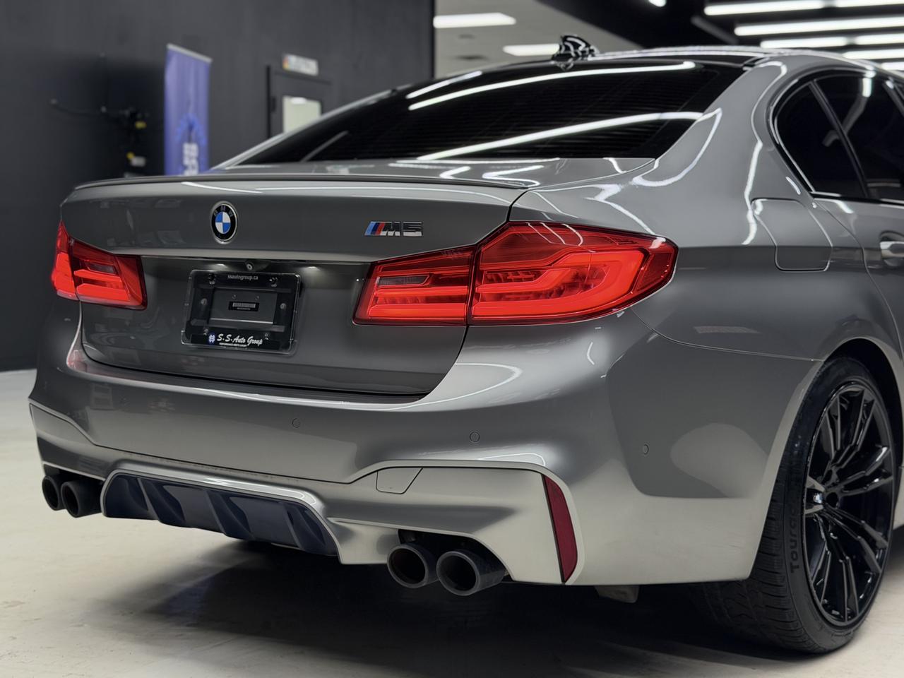 2019 BMW M5 MXDRIVE|NAV|360CAM|HUD|FCW|BSM|LDW|CARBON ROOF| Photo