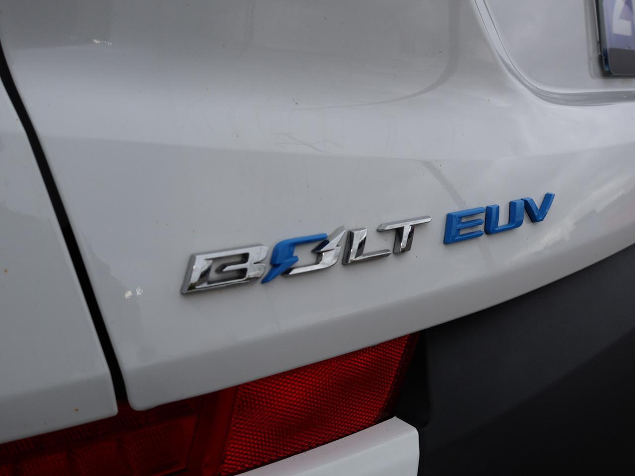 2023 Chevrolet Bolt EV LT CERTIFIED *1 OWNER*ACCIDENT FREE* CAMERA BLUETOOTH HEATED SEATS CRUISE ALLOYS Photo