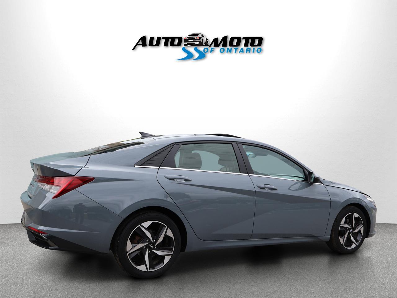 2022 Hyundai Elantra ULTIMATE TECH CERTIFIED *SERVICE RECORDS*2nd WINTER* CAMERA NAV BLUETOOTH LEATHER HEATED SEATS SUNROOF CRUISE ALLOYS Photo
