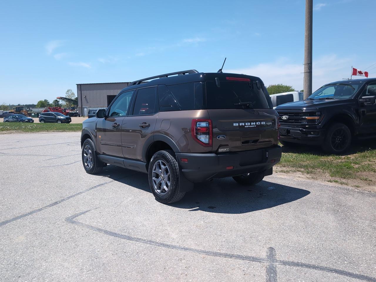 2022 Ford Bronco Sport Badlands 4x4 Photo3