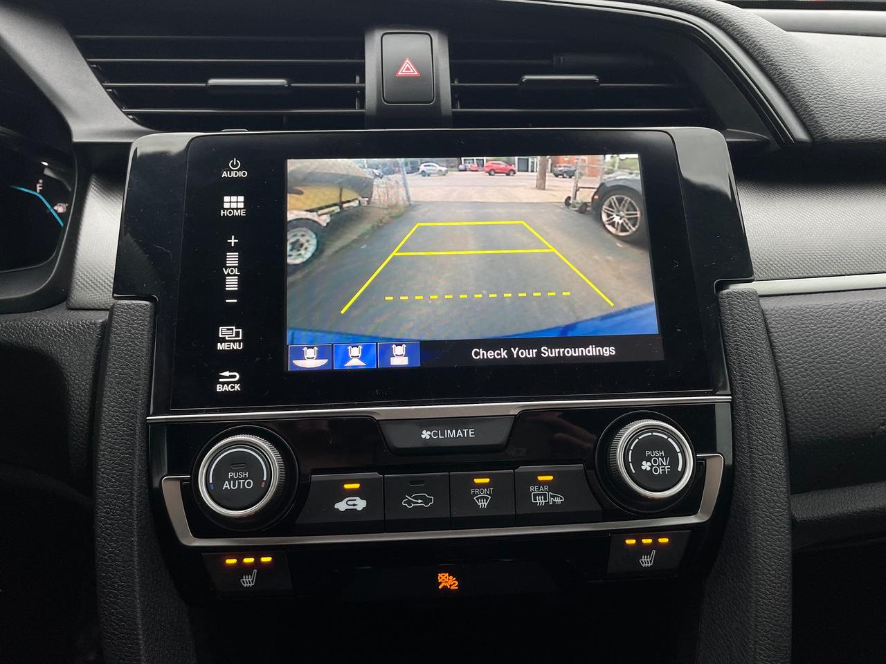 2018 Honda Civic LX *LOW KM, HEATED SEATS, SAFETY FEATURES* Photo