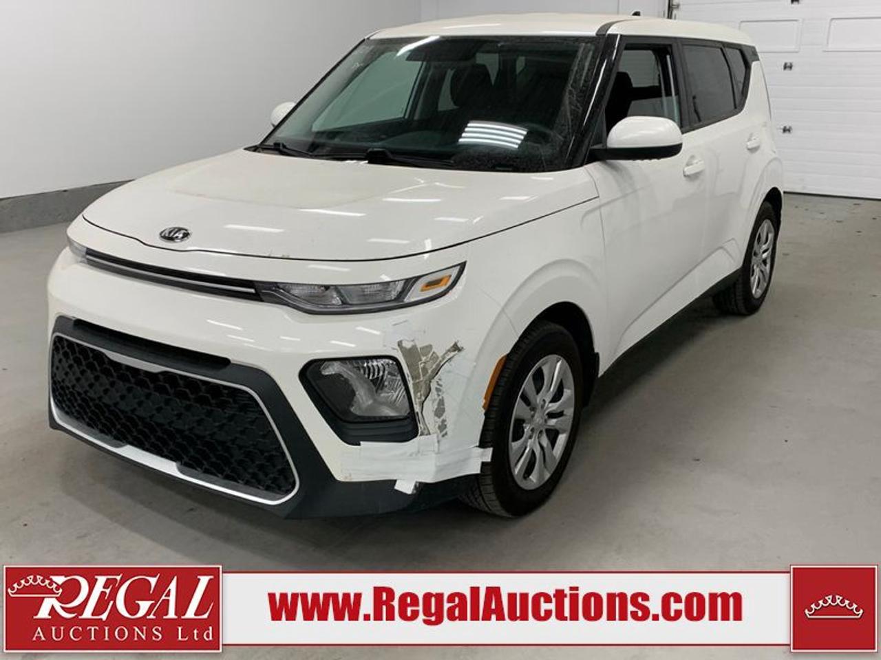 OFFERS WILL NOT BE ACCEPTED BY EMAIL OR PHONE - THIS VEHICLE WILL GO ON TIMED ONLINE AUCTION on Wednesday May 20.<br><br/>VEHICLE DESCRIPTION <br/>Stock #: 34274 <br/>Lot #: 722DT <br/>Reserve Price: Not Set <br/>CarProof Report: Available at www.RegalAuctions.com <br/><br/>IMPORTANT DECLARATION <br/>Dealership Trade-In: Unit was traded in and is being sold on behalf of a franchise dealership. <br/>Active Status: This vehicles title is listed as Active Status. <br/> Live Online Bidding: This vehicle will be available for bidding over the internet, visit www.RegalAuctions.com to register. <br/> <br/>The simple solution to selling your car or truck. Bring your clean vehicle in with your Drivers License and current Registration and well put it on the auction block at our next sale.<br/><br/>www.RegalAuctions.com