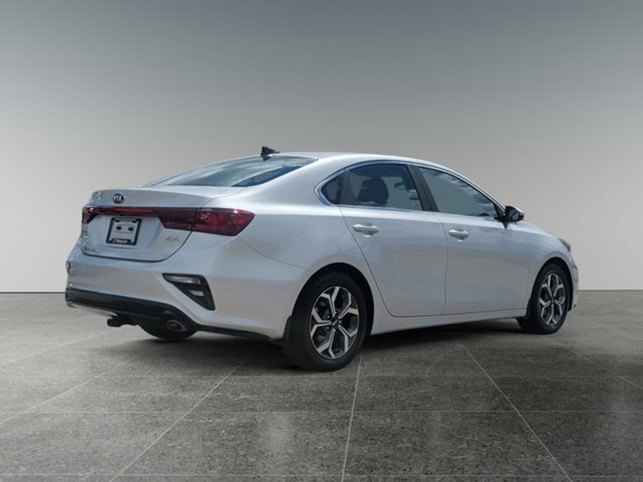 2020 Kia Forte EX - Photo #5