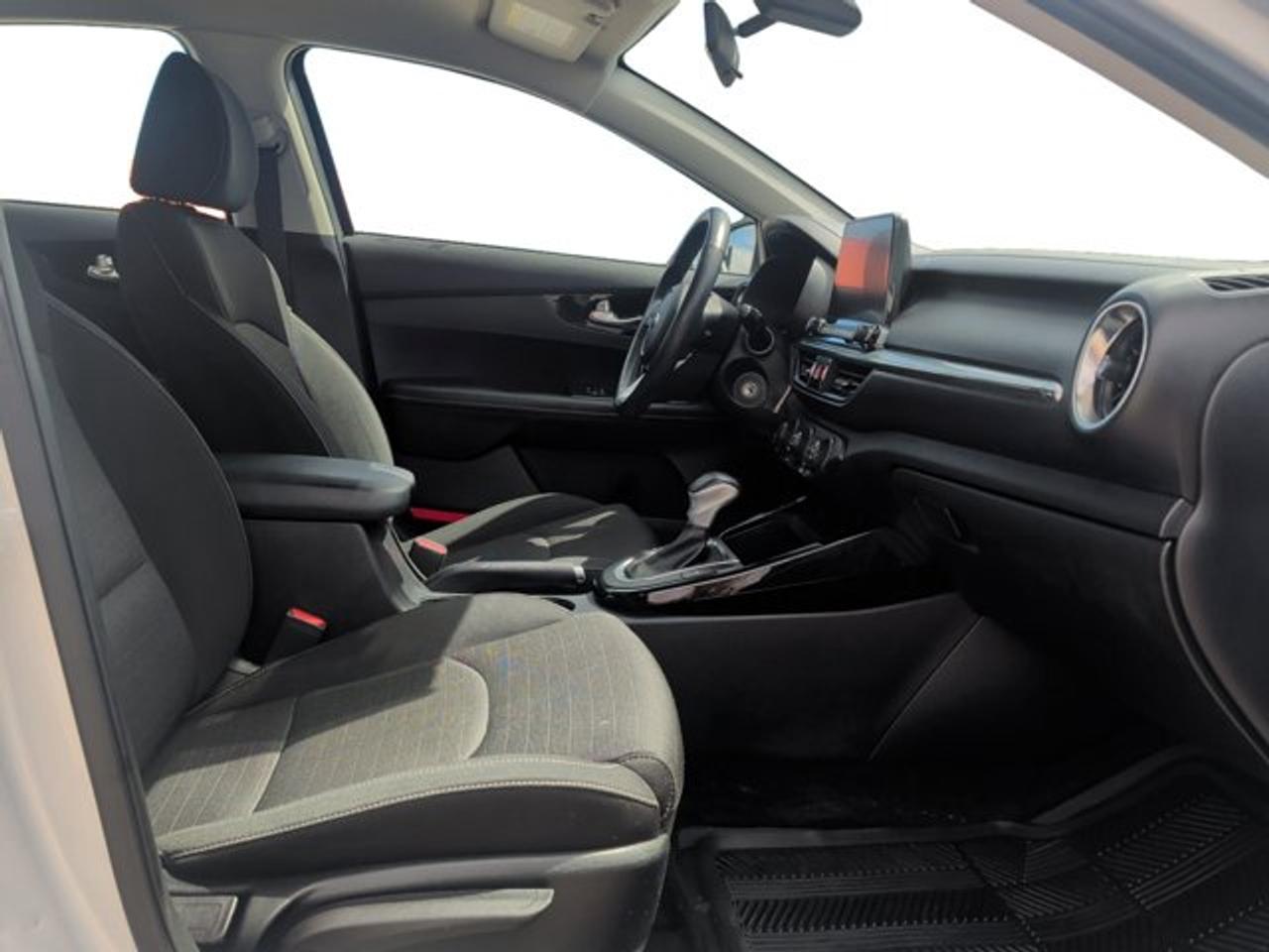 2020 Kia Forte EX - Photo #12