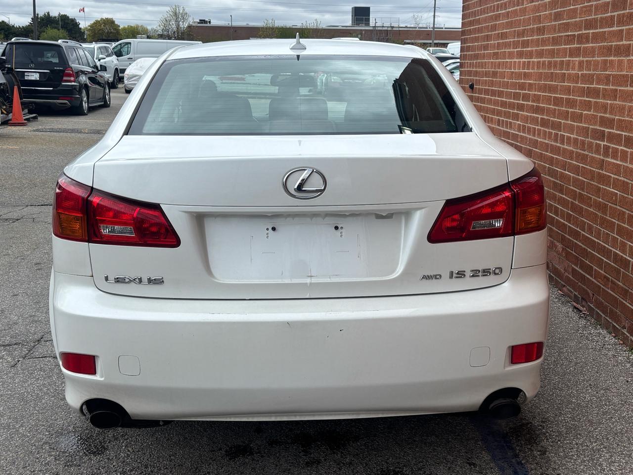 2008 Lexus IS 250 4DR SDN AUTO AWD Photo4