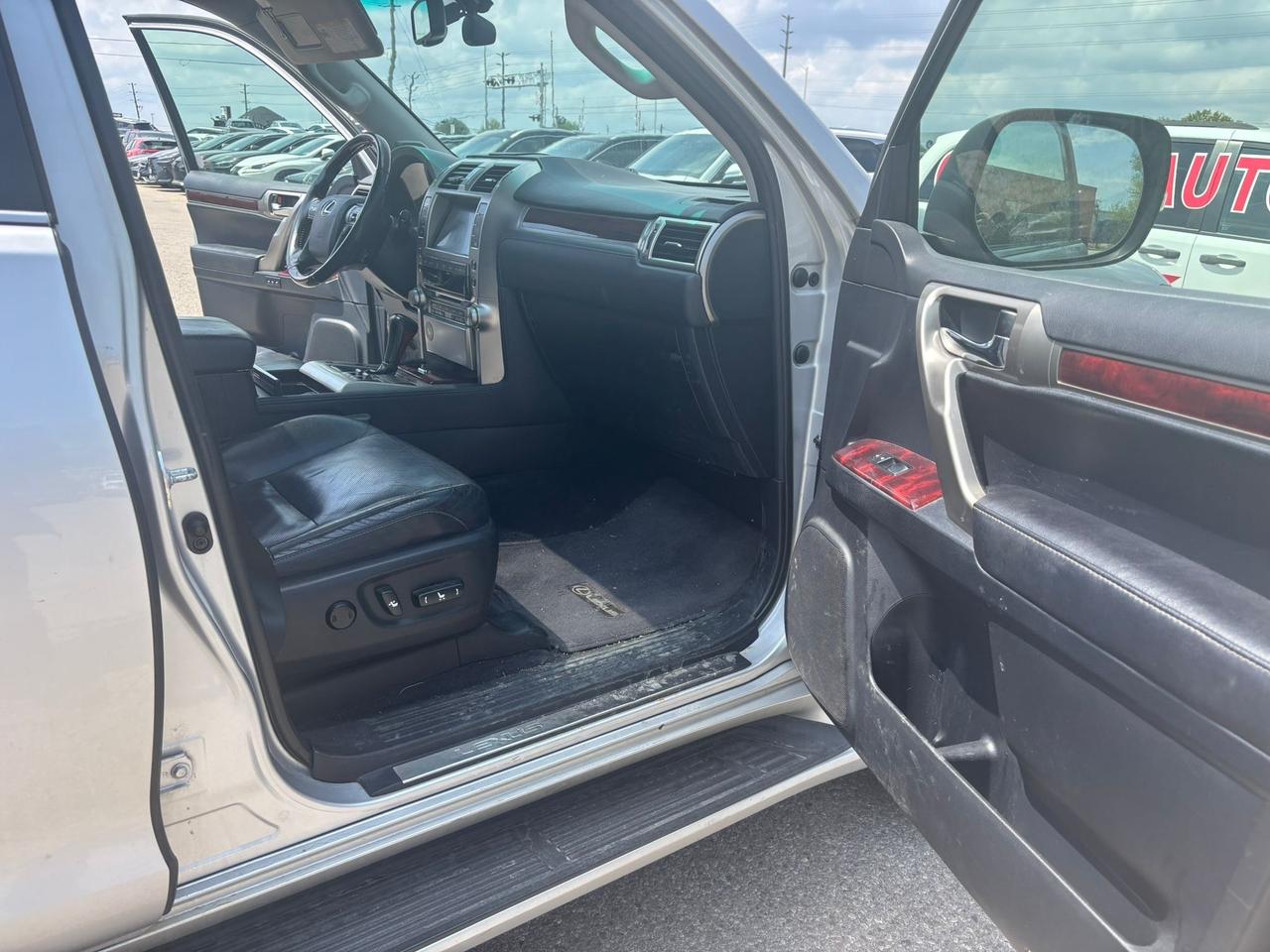 2011 Lexus GX 460 Navigation 4WD 4dr Photo