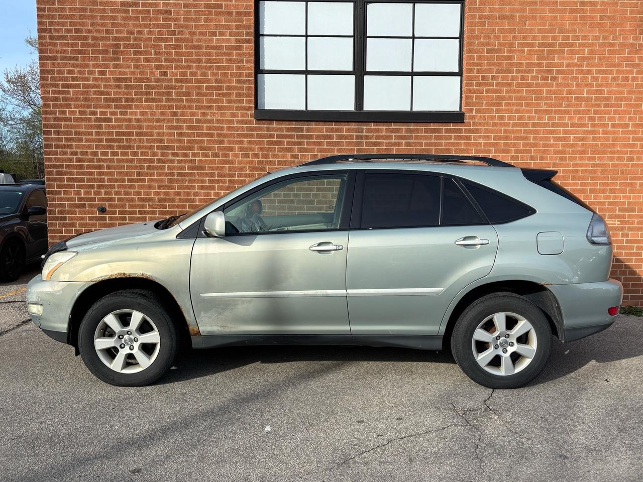 2004 Lexus RX 330 4DR SUV Photo