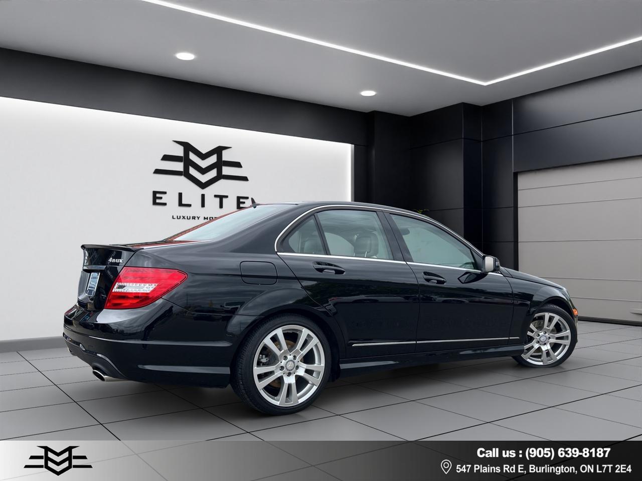 2013 Mercedes-Benz C-Class C 350 4MATIC - LEATHER - SUNROOF - 63,000KMS !! Photo
