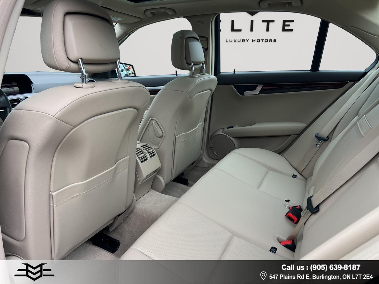 2013 Mercedes-Benz C-Class C 350 4MATIC - LEATHER - SUNROOF - 63,000KMS !! Photo