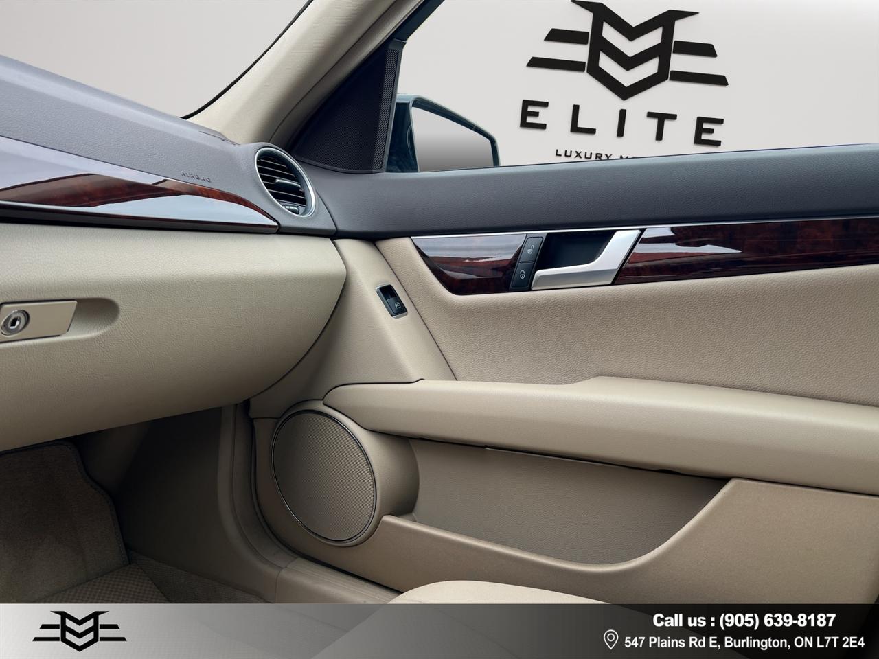 2013 Mercedes-Benz C-Class C 350 4MATIC - LEATHER - SUNROOF - 63,000KMS !! Photo