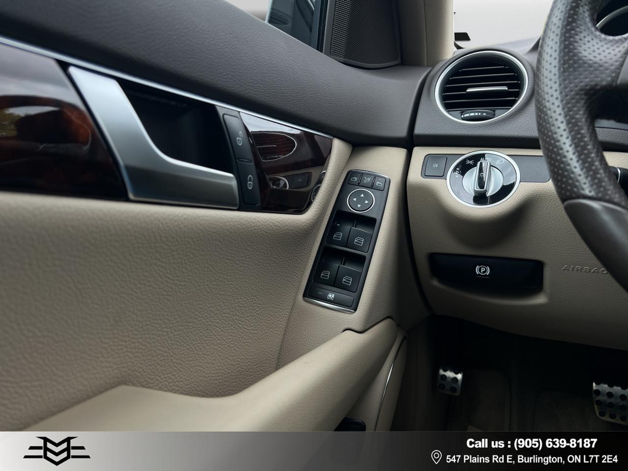 2013 Mercedes-Benz C-Class C 350 4MATIC - LEATHER - SUNROOF - 63,000KMS !! Photo