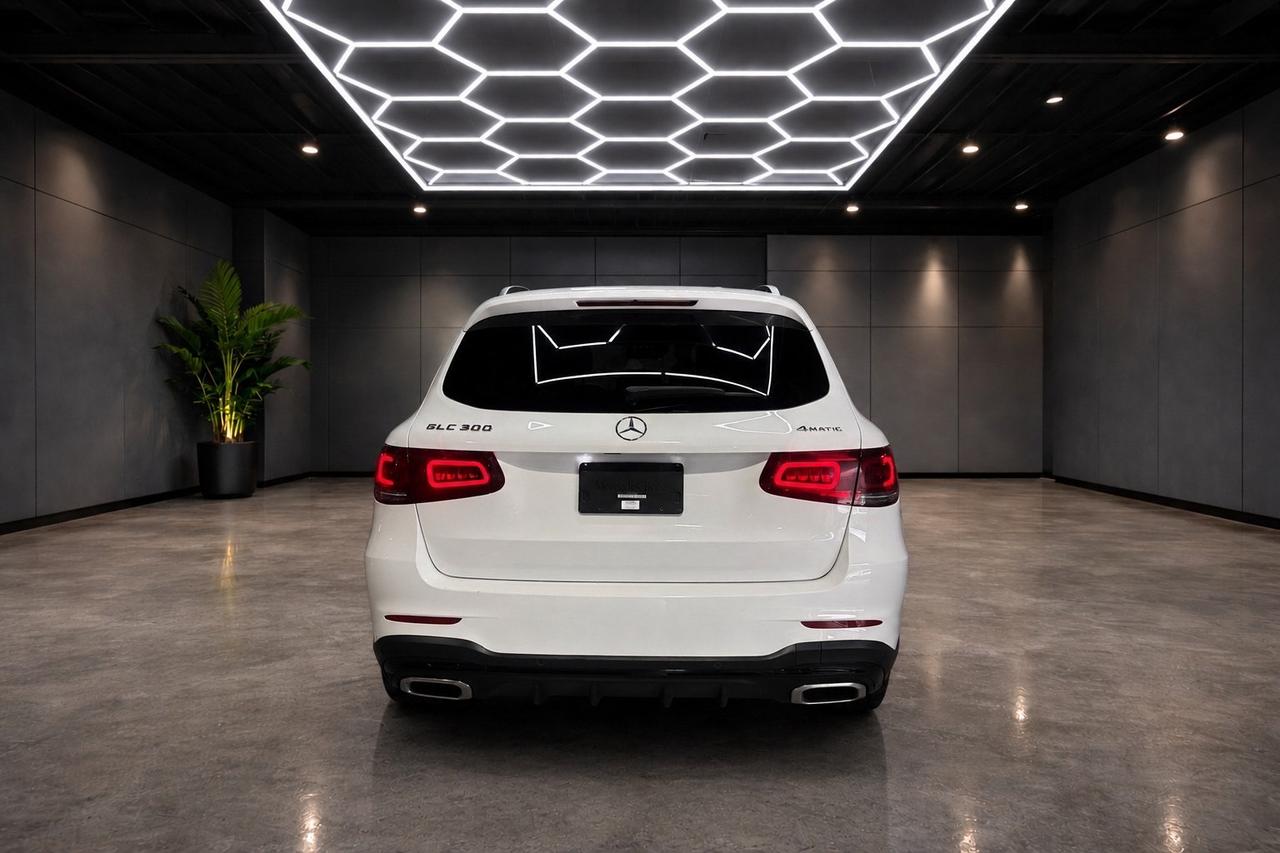 2021 Mercedes-Benz GLC-Class GLC 300 4MATIC SUV Photo3