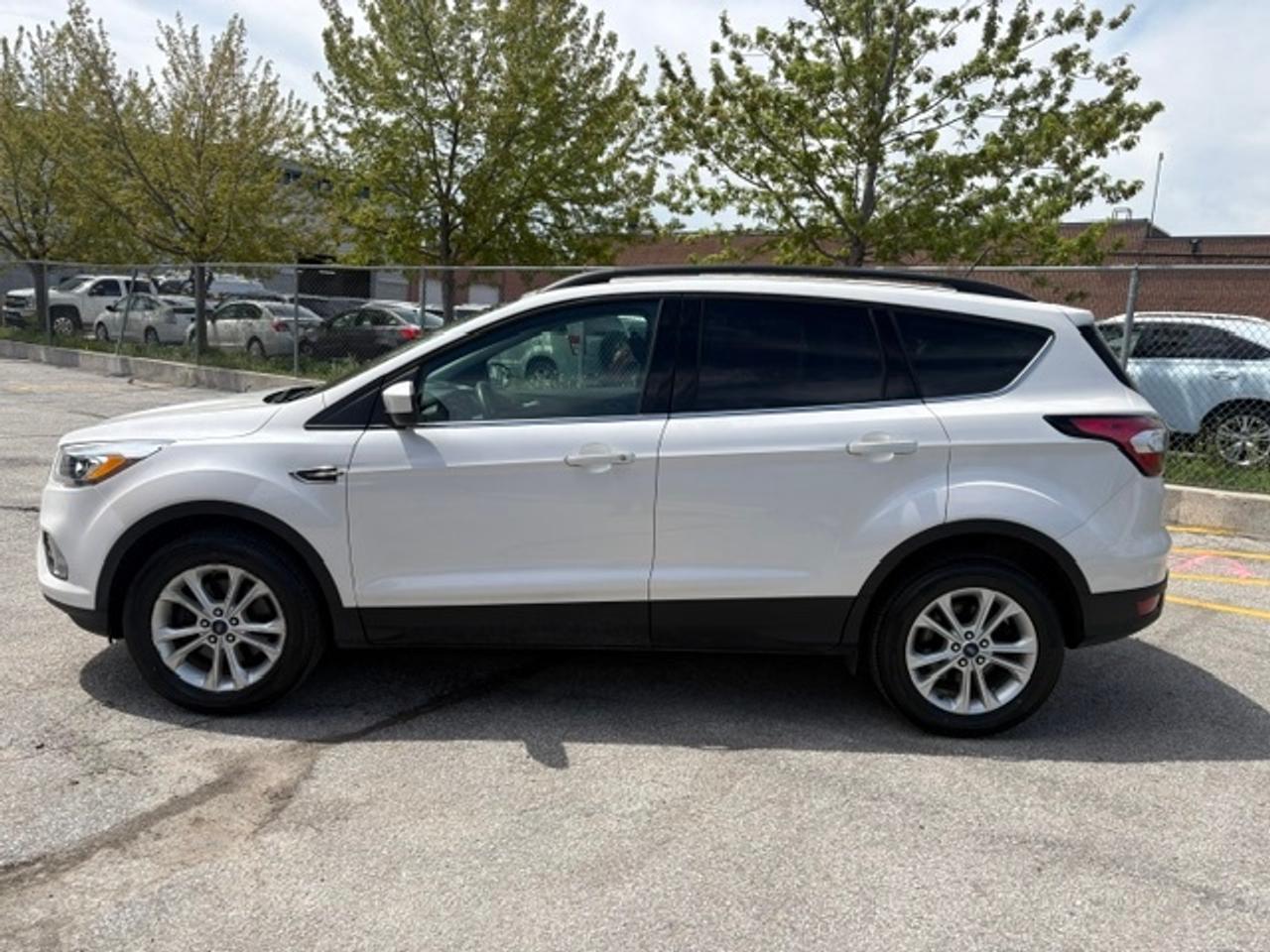 2018 Ford Escape SEL 4WD ONLY 76KM-LEATHER-ROOF-CAMERA-NAVIGATION Photo