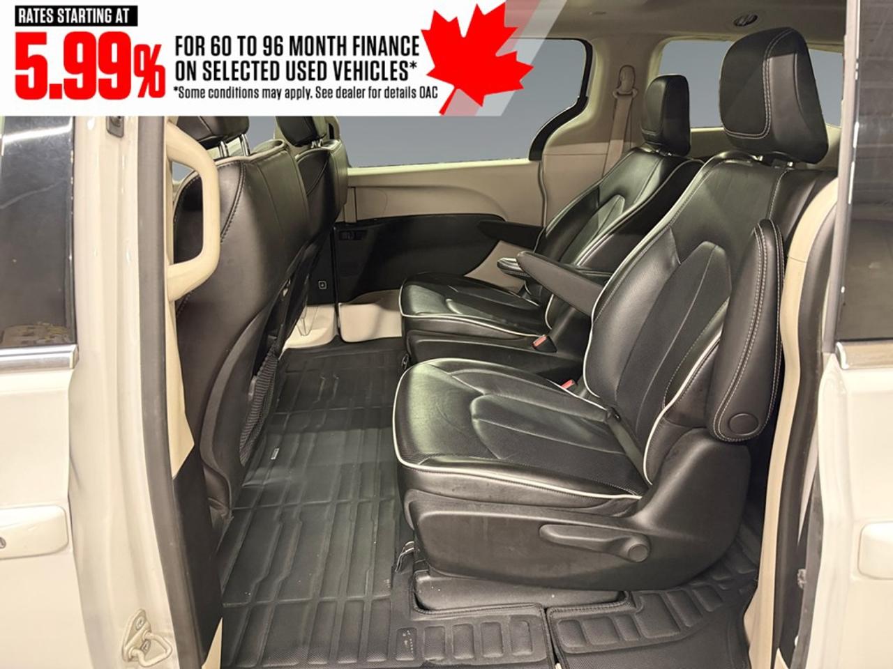 2022 Chrysler Pacifica Hybrid Limited 2WD Photo